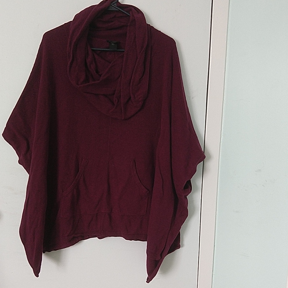 Poncho Sweatshirt